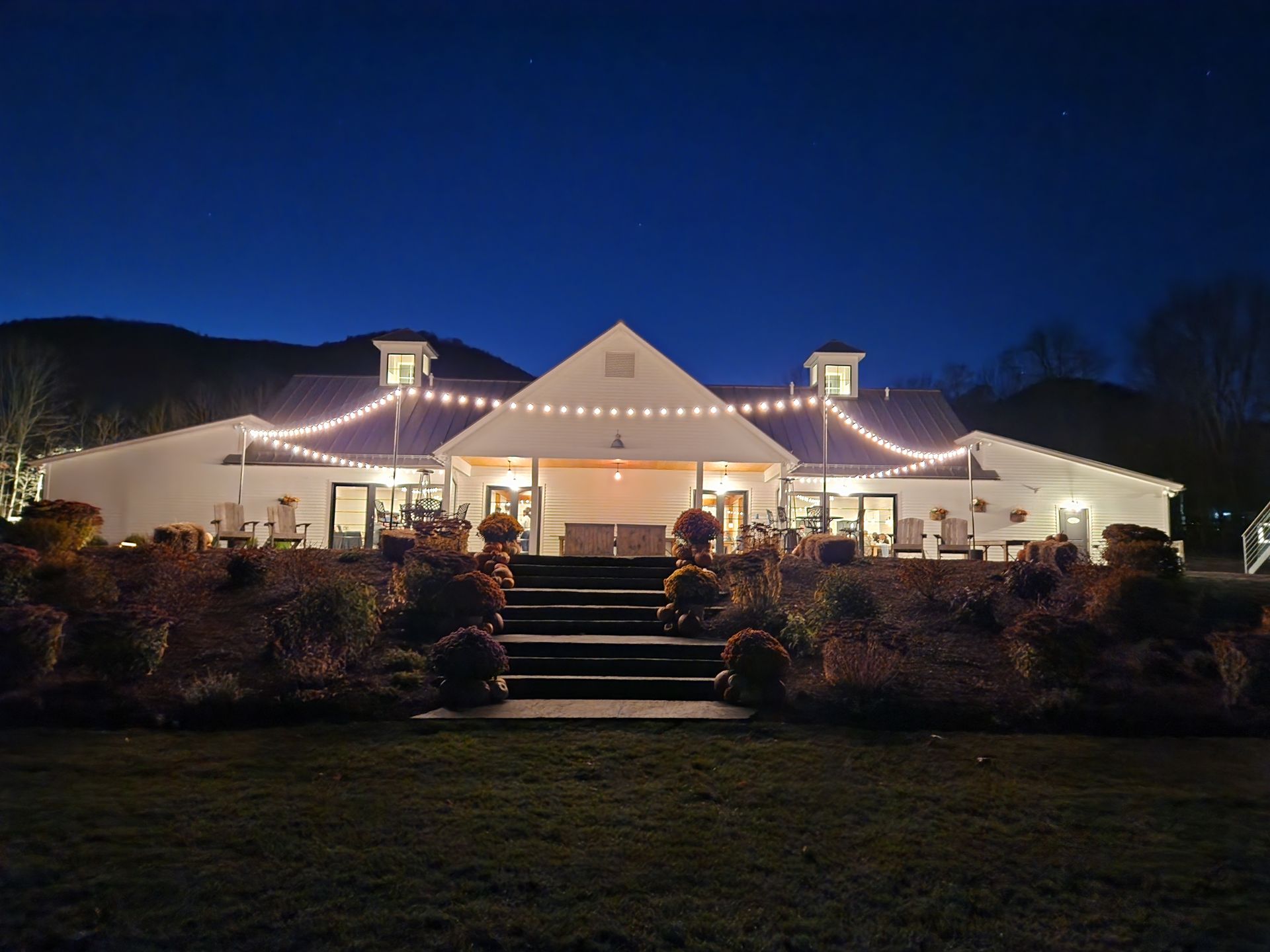 Bloom Meadows, Hancock, MA wedding