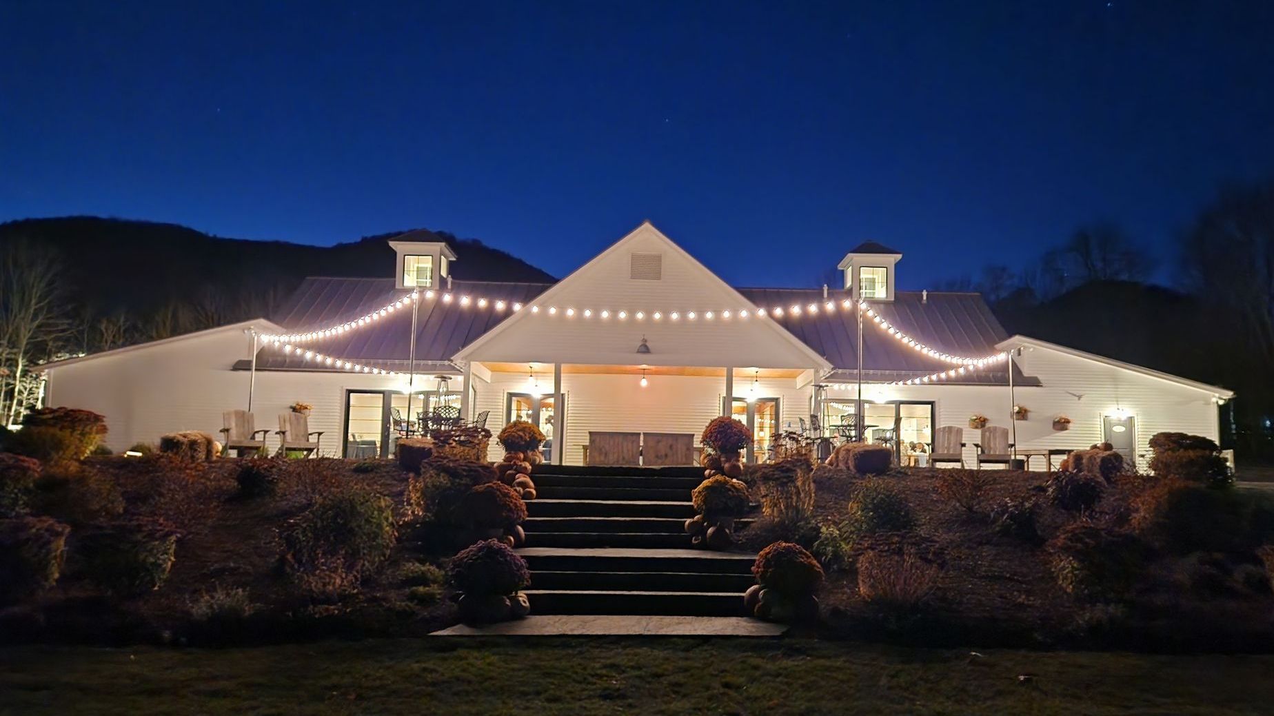 Bloom Meadows, Hancock, MA wedding