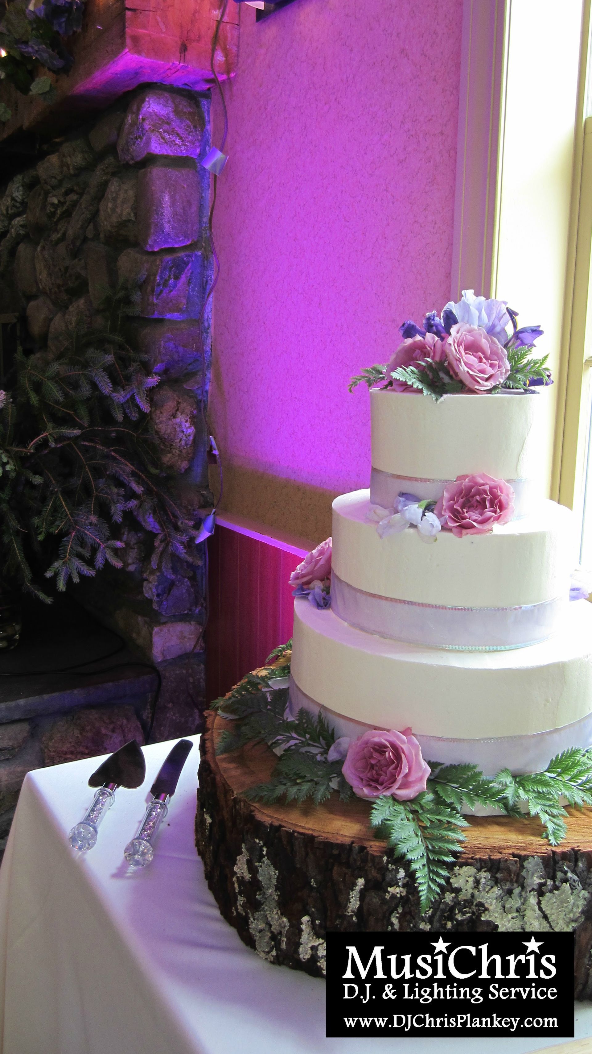 Jiminy Peak, Hancock, MA wedding DJ lighting