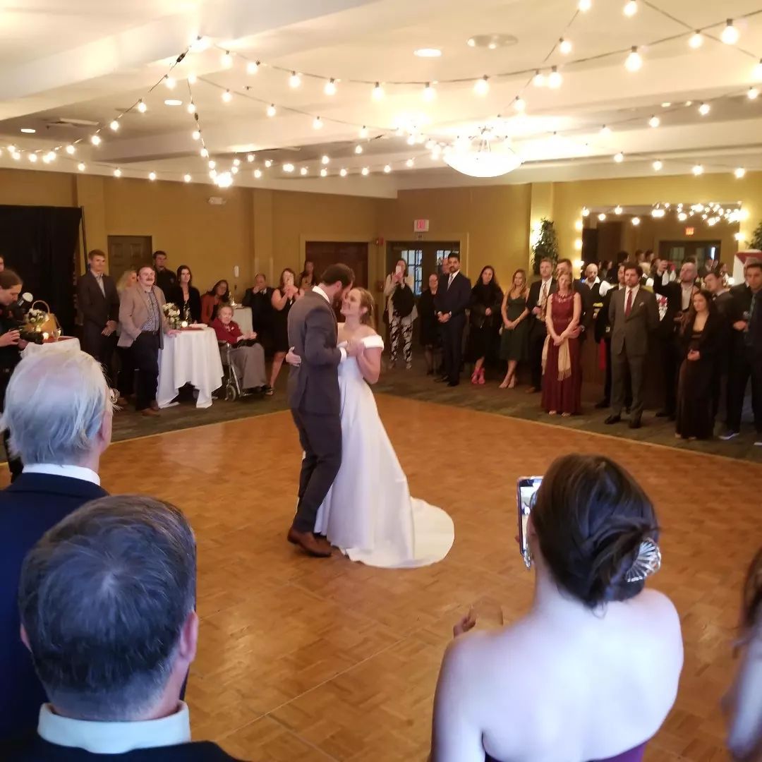 Jiminy Peak, Hancock, MA wedding DJ lighting