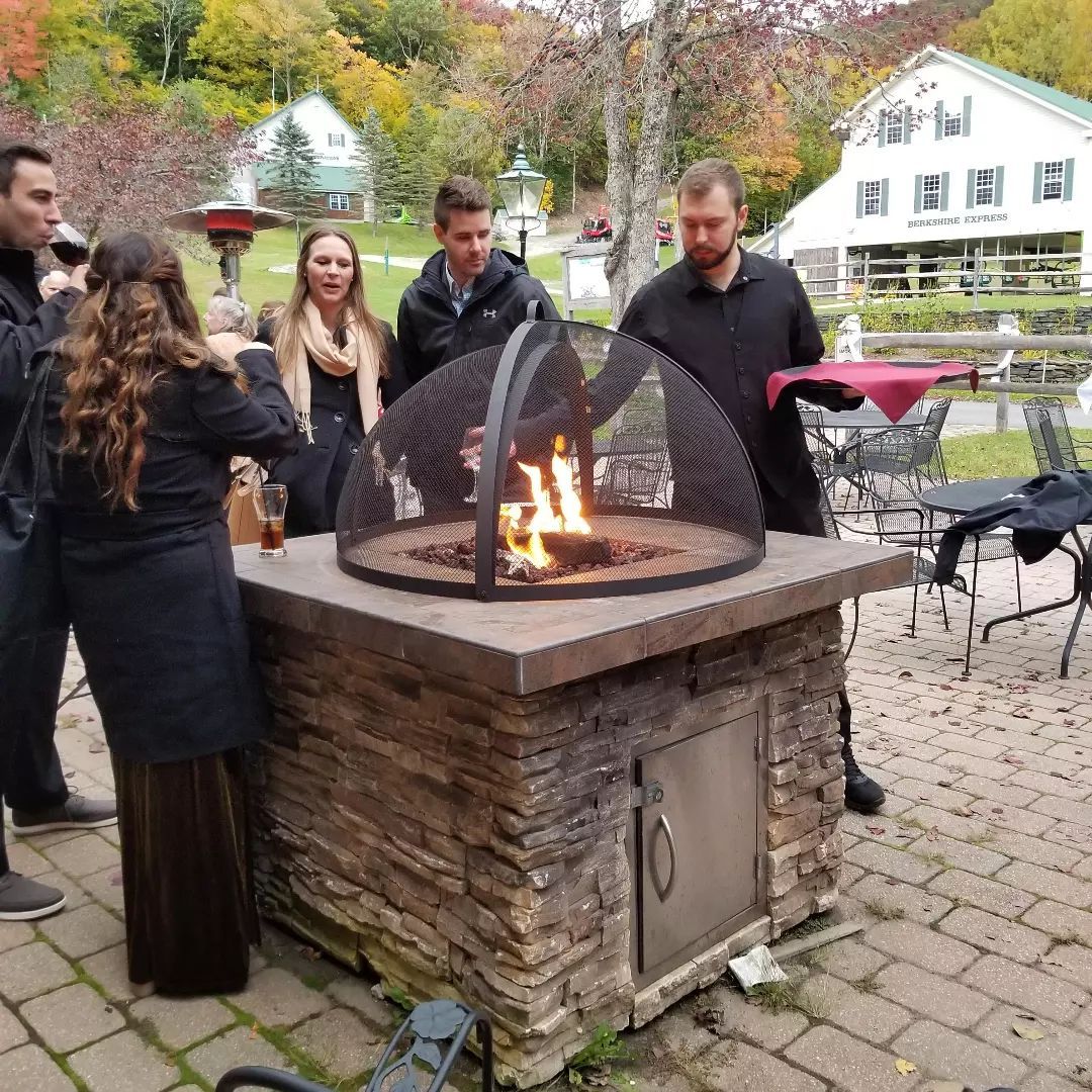 Jiminy Peak, Hancock, MA wedding DJ lighting