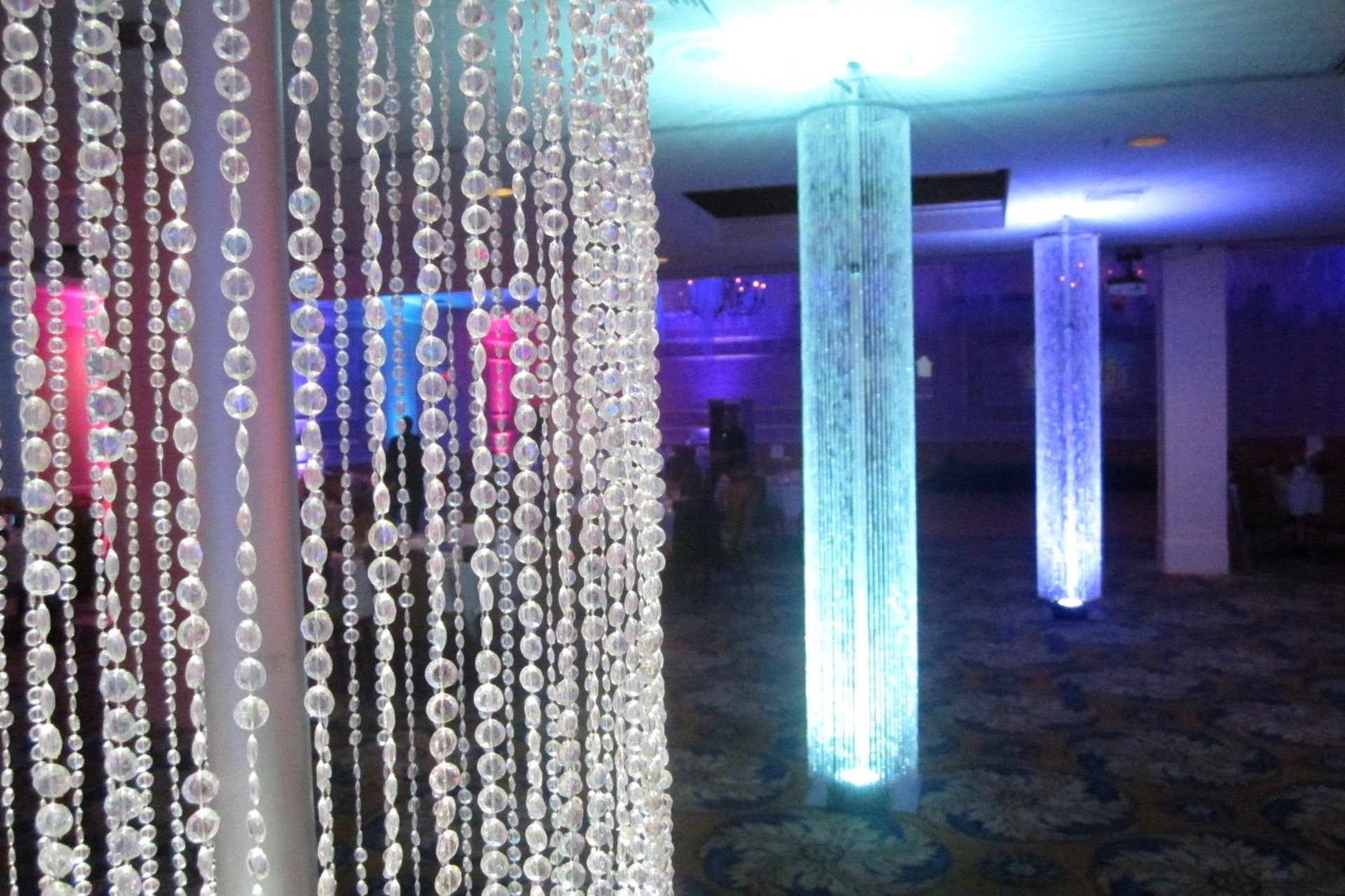Crystal Columns unique luxury blingy upscale wedding decorations