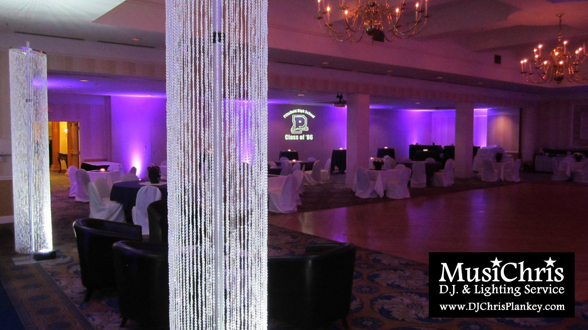 Crystal Columns unique luxury blingy upscale wedding decorations