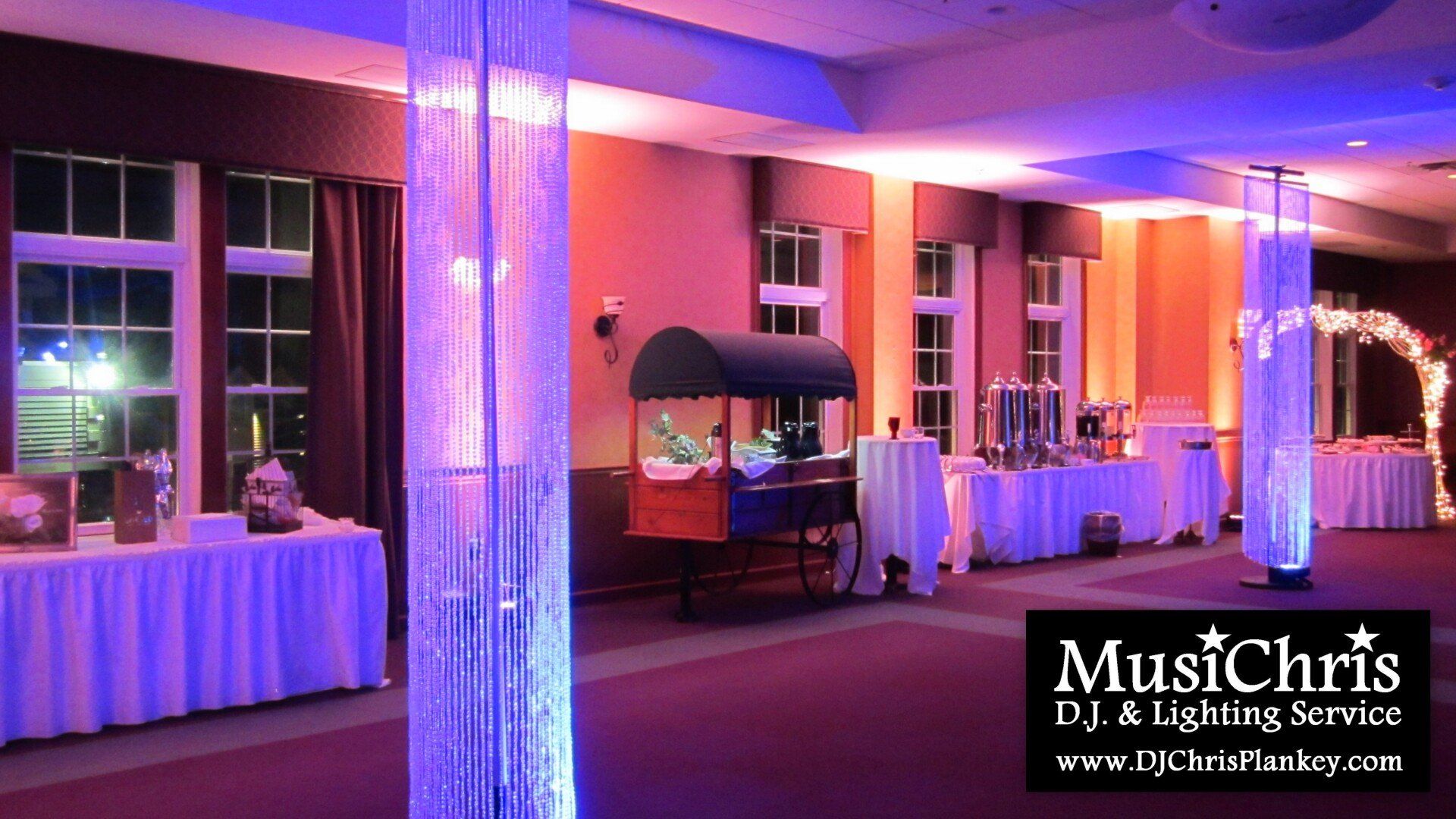 Crystal Columns unique luxury blingy upscale wedding decorations