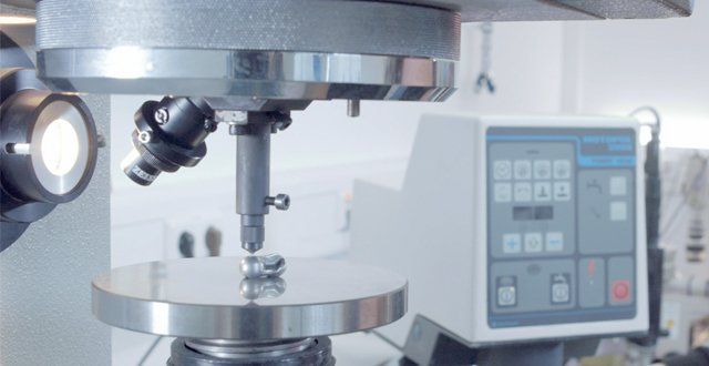 Qualitätssicherung im Materialprüflabor