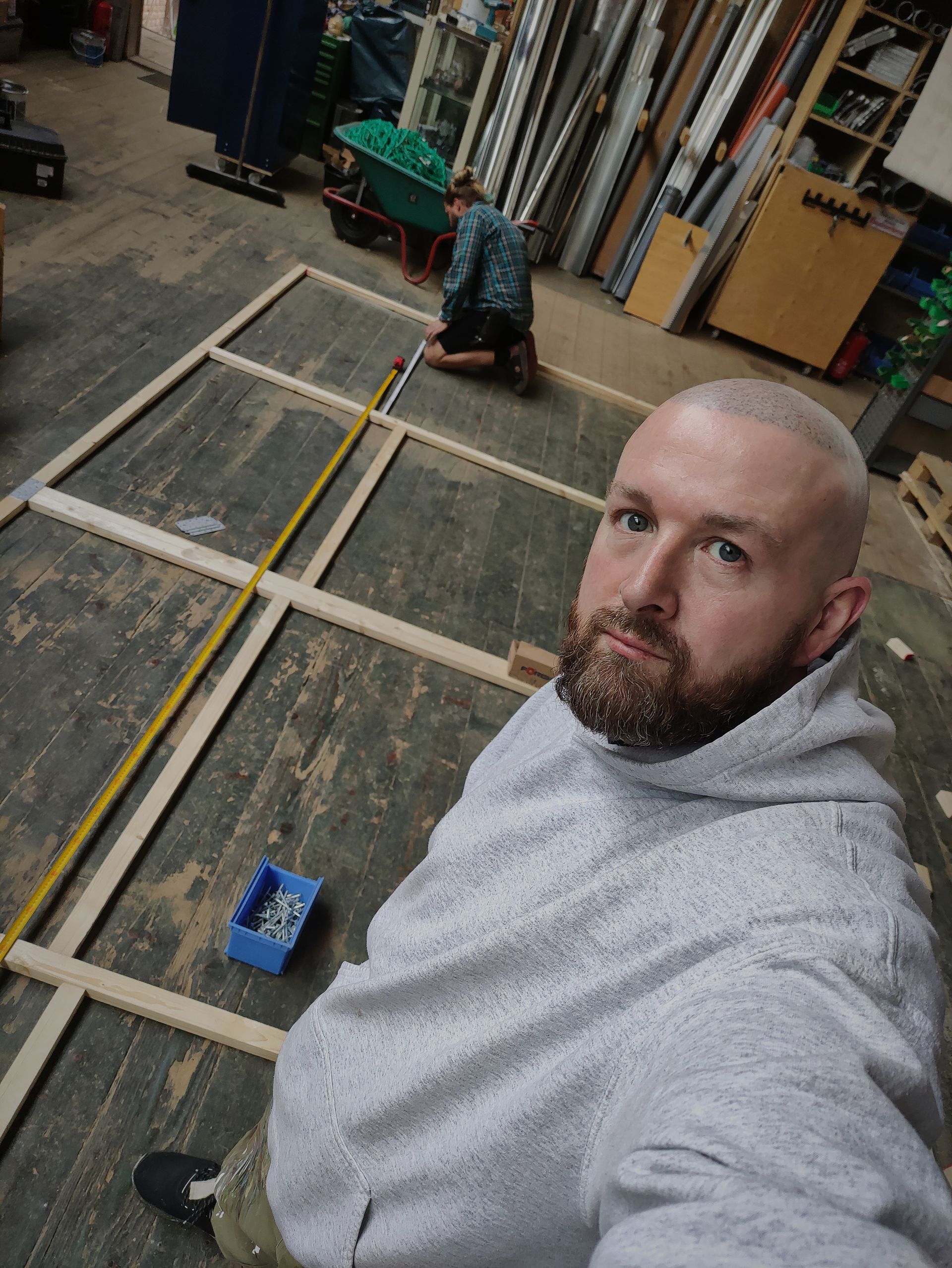 Drew Camell bei den Vorbereitungen seines faszinierenden Kunstprojektes.