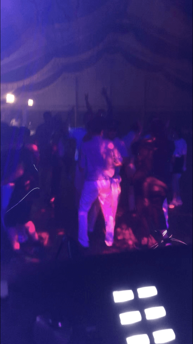 Sie feiern ein Schützenfest ? Sie planen eine Party ? Einen Geburtstag oder eine Hochzeit in Düren ? Keyboarder Karl ist hier eine top Adresse. Er sorgt für hervorragende Stimmung bei jeder Veranstaltung. Ganz gleich ob eine Firmen Feier oder eine Hochzeit oder auch ein Geburtstag. Schützenfest und vereins Feier stellt natürlich auch keine Hürde dar. Super Beschallung für alle Events auch hier. Telefon 0163 666 2014