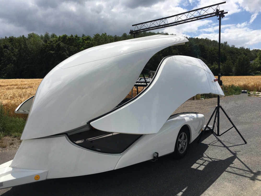 Der Keyboarder Karl Show Truck - Mobile Bühne Der Keyboarder Karl Show Truck - top Ausgestattete Mobile Bühne