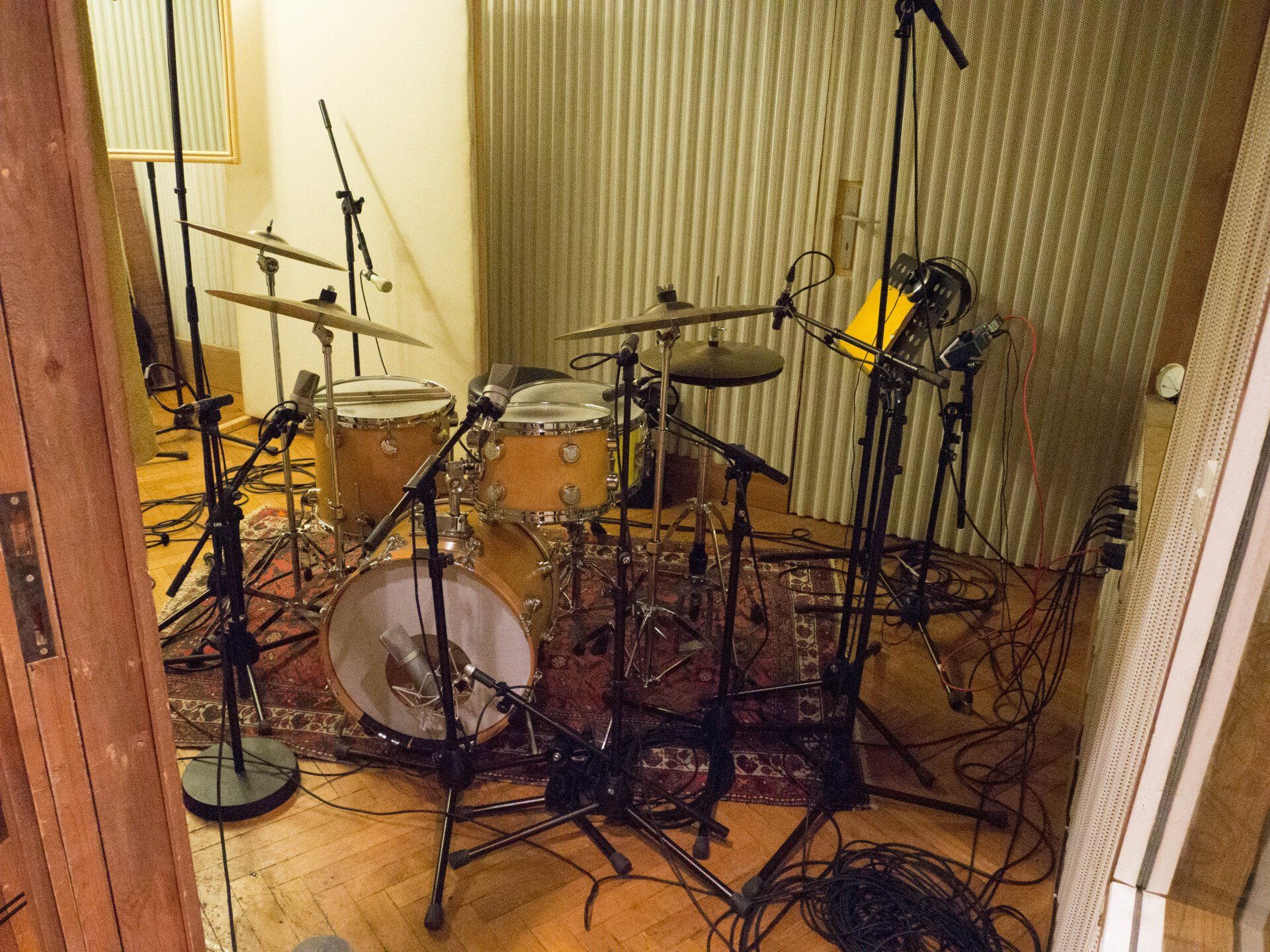 Red Couch Studio, recording, DavidSasowski, Oliver Leicht, PL4, RBB Funkhaus, Nalepastraße, Mixing,drum mikrofonierung