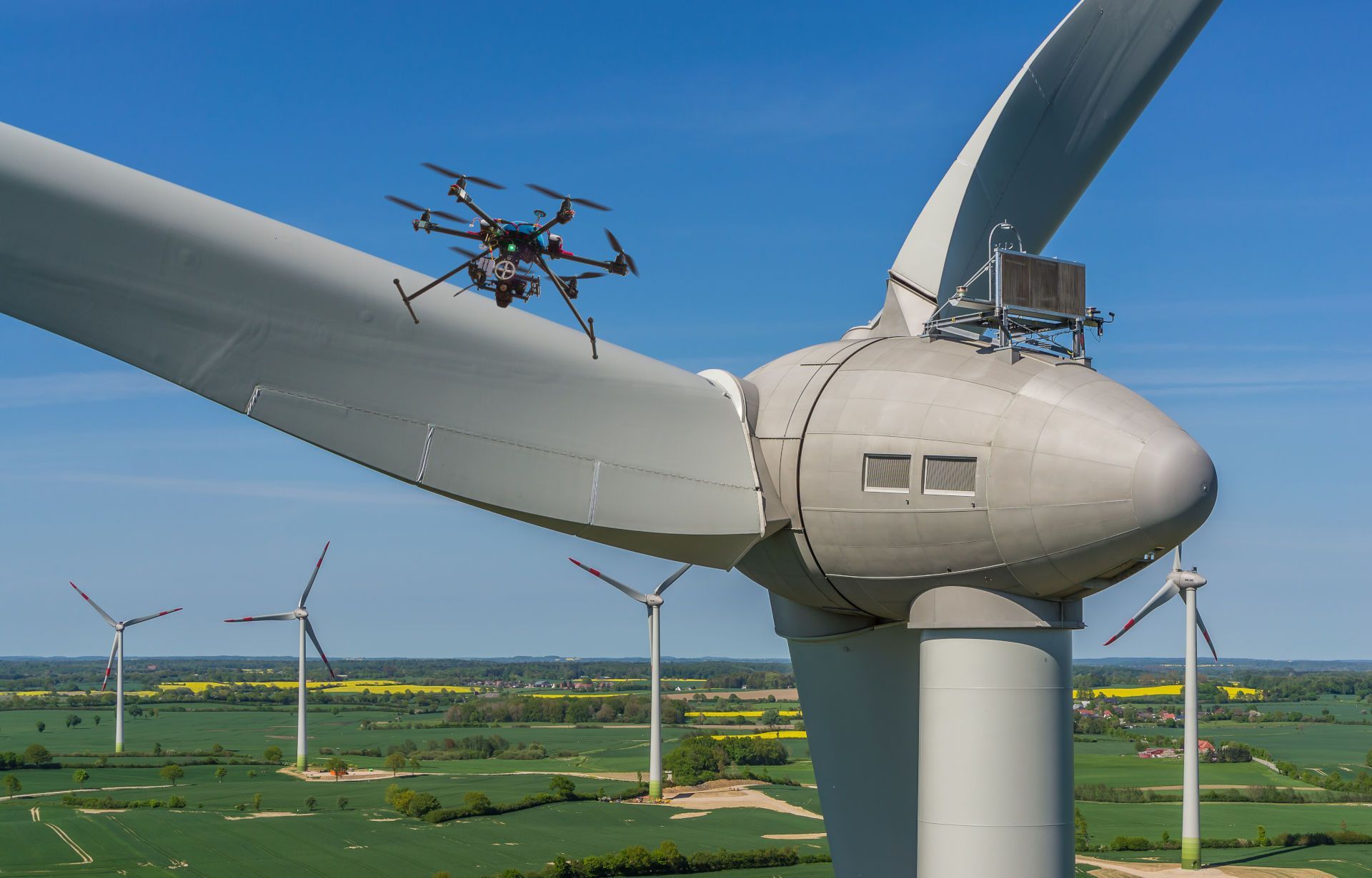 Dienstleistungen für Wind- und PV-Anlagen Dienstleistungen für Wind und PV Anlagen Marka Taler 49757 Vrees