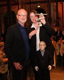 Marionette nach Foto Übergabe Feier Mann