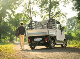 Leistungsstärker, effizienter und schadstoffärmer als je zuvor, sind die DCI- und Progress-Motoren von Ligier Ihre Garantie für Spitzentechnologie und Fahrkomfort.
Unsere Motoren erfüllen die Anforderungen des deutschen Luftqualitätszertifikats.