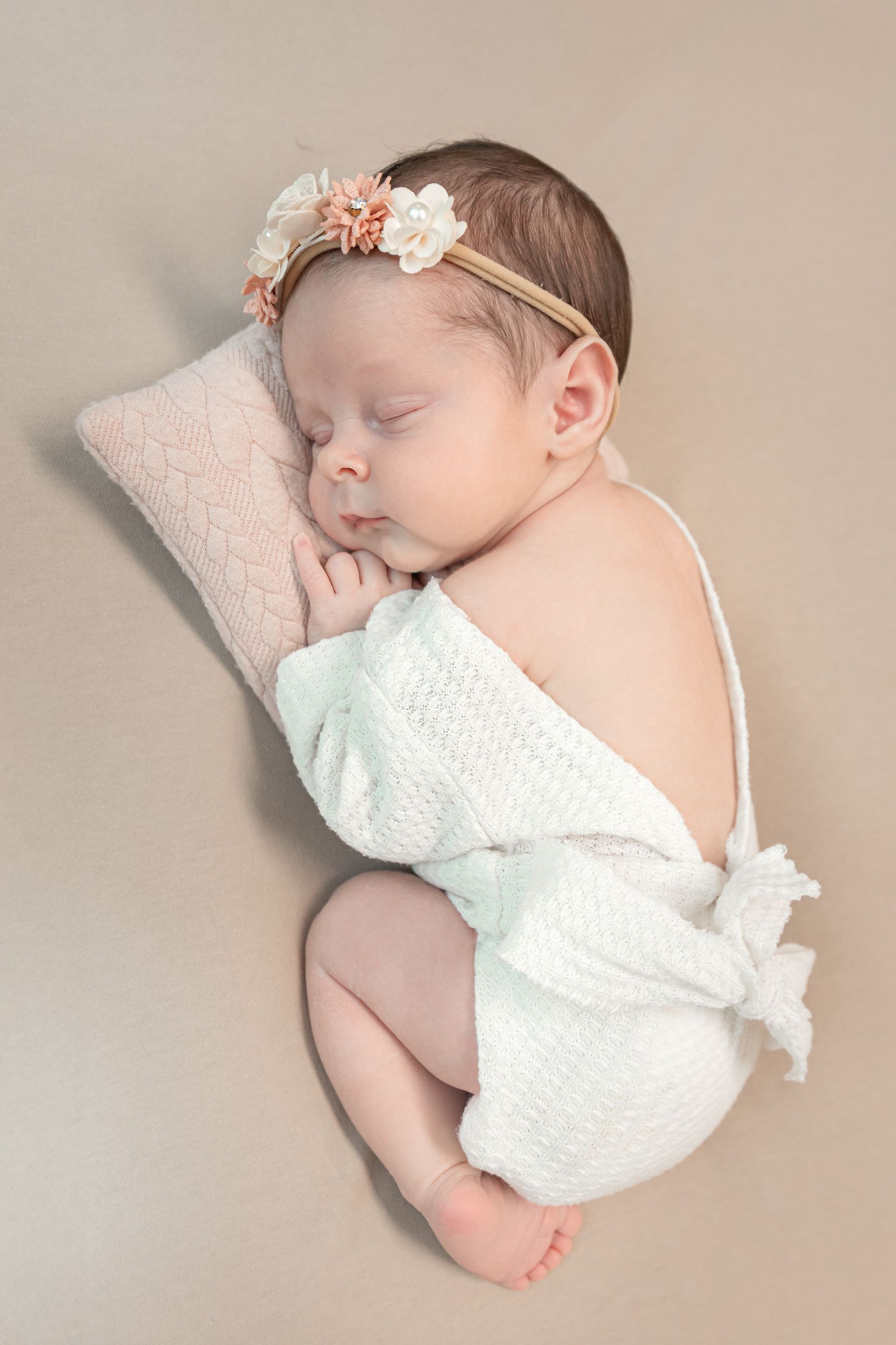photographe-saint-etienne-shooting-naissance-en-studio