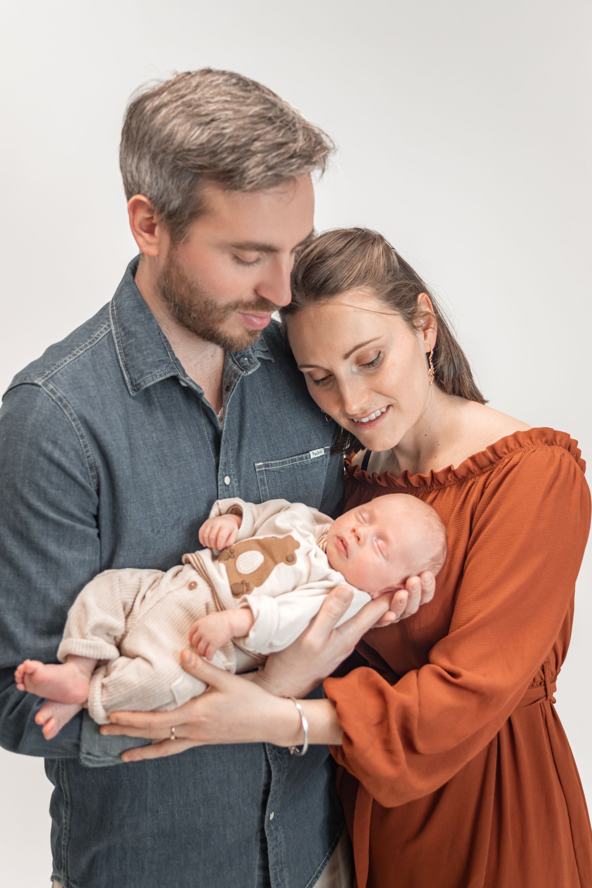 photographe-saint-etienne-bebe-naissance