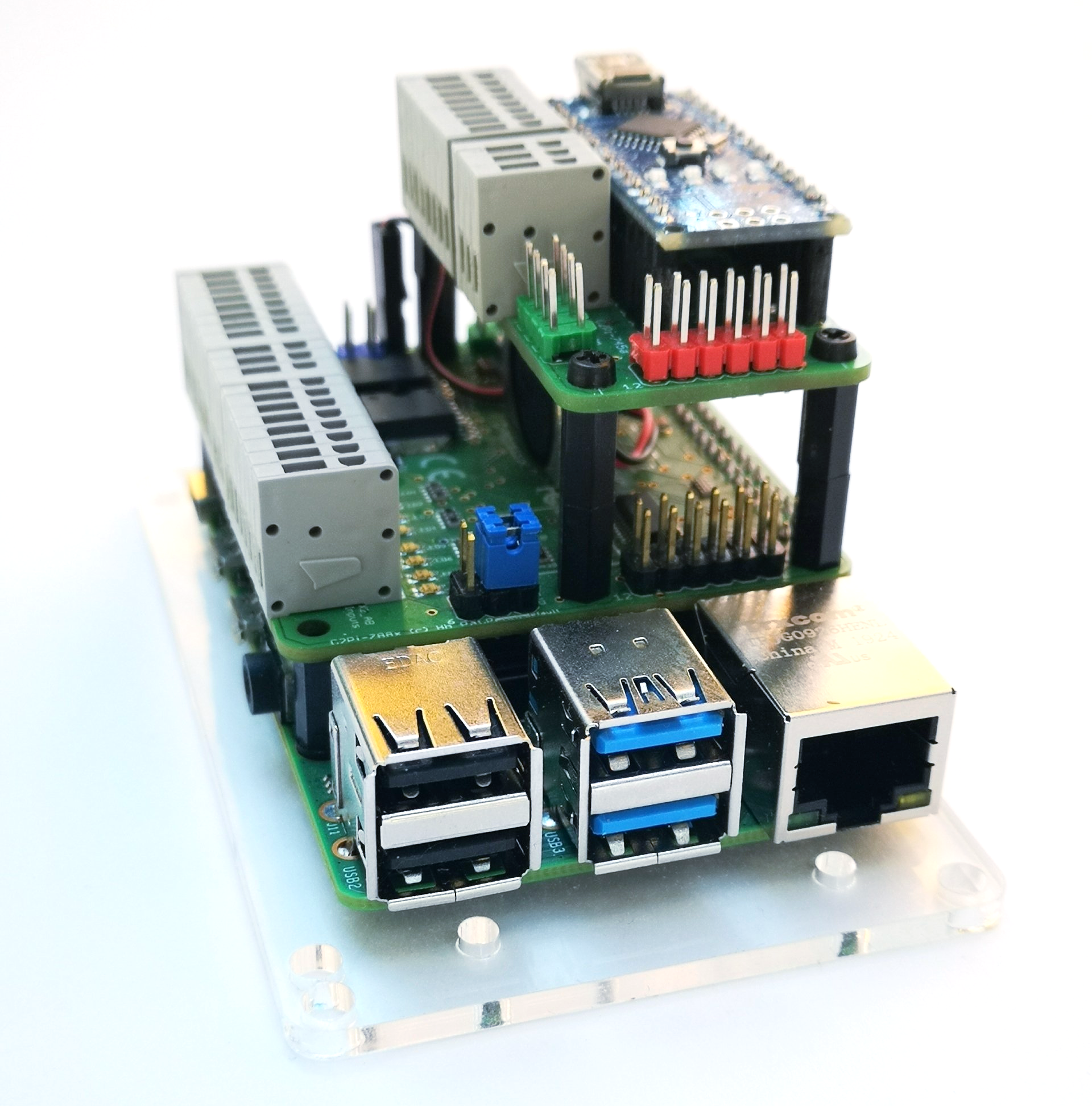 C2Pi 747a verbaut mit Raspberry Pi und Arduino