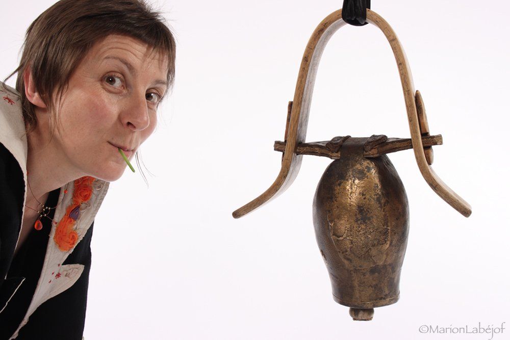 Attention à la vache Anne Lopez