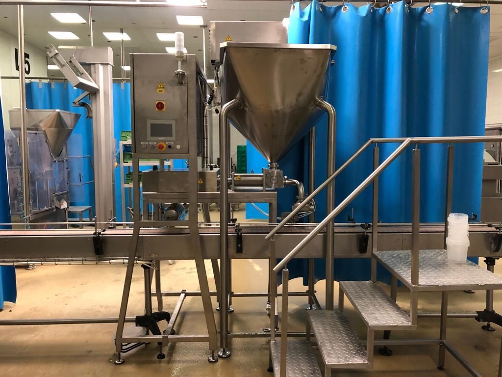 Zweikolben-Dosierer Pesto
Zweikolben- Dosiererstation - Dosieranlage - Abfüllanlage - Abfüllmaschine Fertigprodukte - Abfülltechnik - Maschinenbau