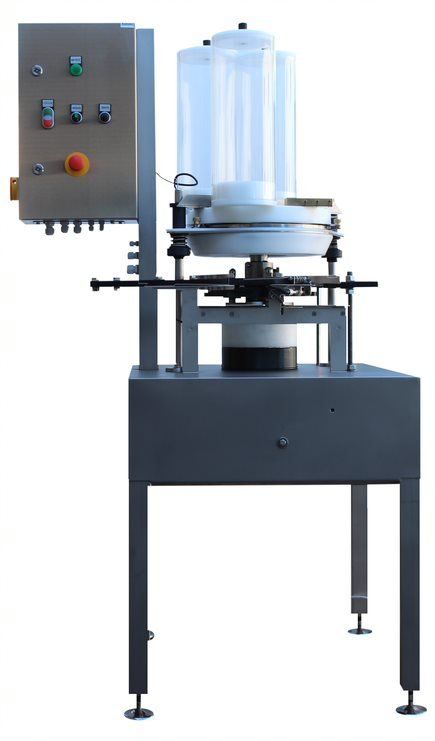 Karussell-Gewürzdosierer, Drehabfüllanlage, Abfüller und Dosierer Gewürze Gewürzdosierer, Abfüllanlage für Gewürze, Abfüller und Dosierer, Abfüllmaschine für körnige Gewürze, Karuselldosierer, Drehabfüllanlage, Teil einer Abfülllinie, Produktion Gewürzgurken, Gemüseverarbeitung und Abfüllung