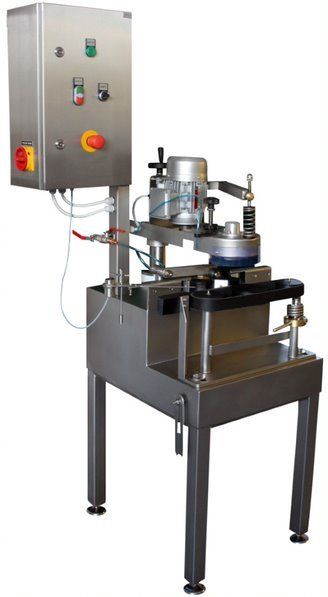 Capping, sealing, closing machine for canning jars and bottles, Twist-Off glass closing machine, bottle capping machine, capper