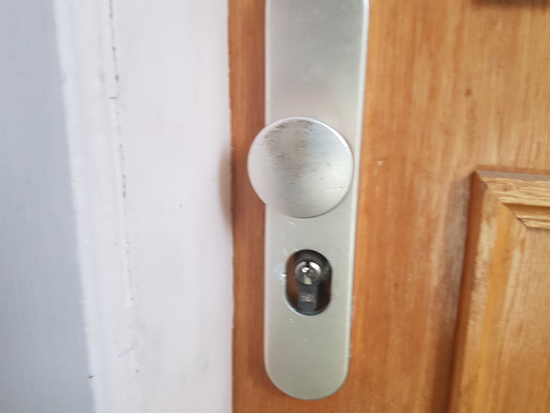 Schloß Sofort Wechsel an Ihrer Türe Schloß Wechsel in stuttgart Degerloch