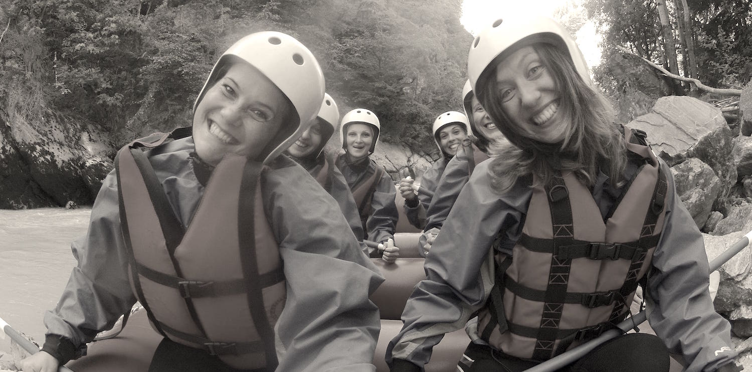 Rafting e addio al nubilato con le amiche di sempre.