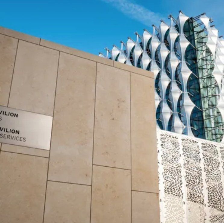 Us Embassy London - Vicenza stone