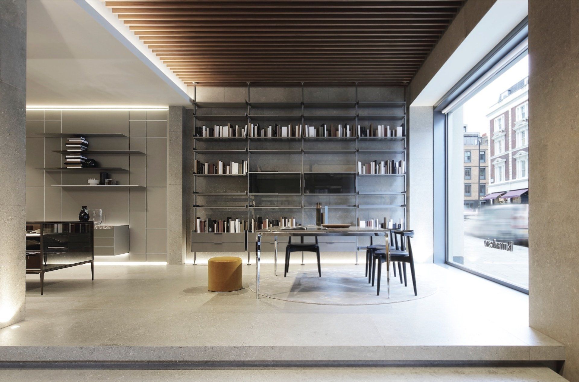 Rimadesio showroom London entrance - Grigio Argento flooring and cladding - Vicenza stone