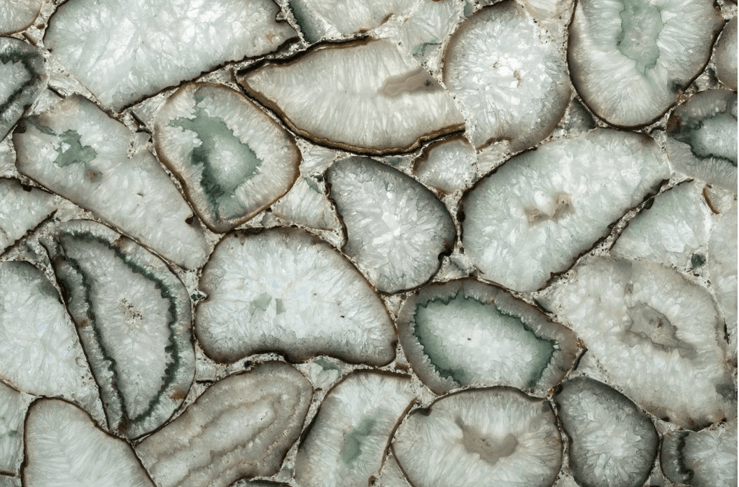 Semi precious stone