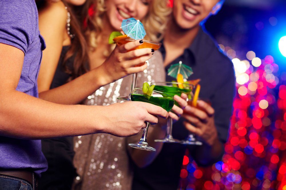 Alumnos disfrutando de actividades sociales de la academia