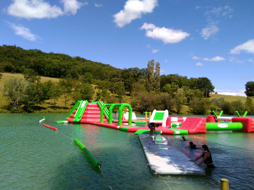 aquazone parc aquatique gonflable flottant Tarbes