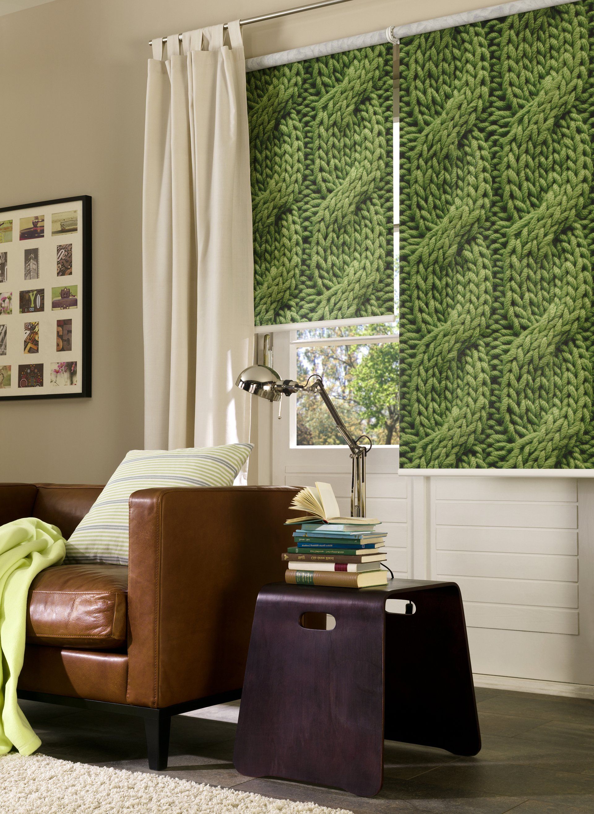 Ein Rollo, die einfachste Variante des Sicht- und Sonnenschutz. Kostenlose Beratung durch Raumausstatter Kaiser Meschede