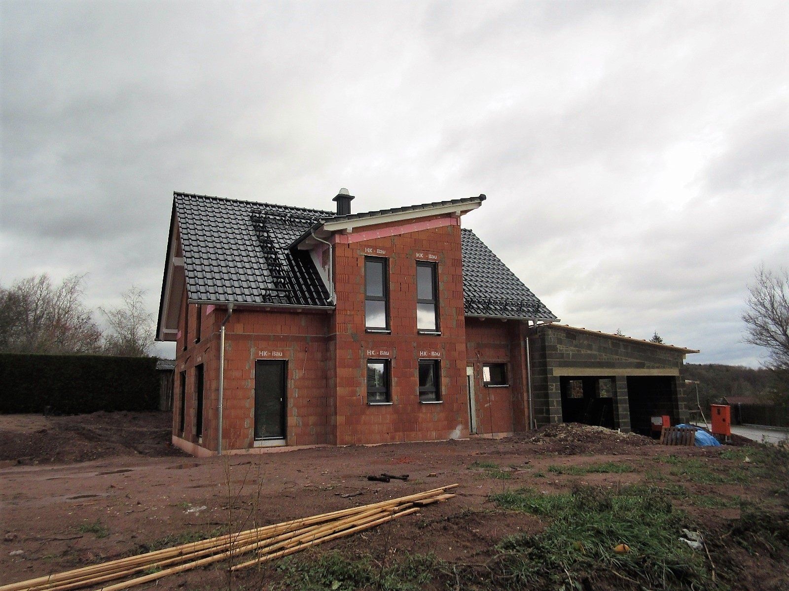 Einfamilienhaus ohne Keller Rohbau mit Erker