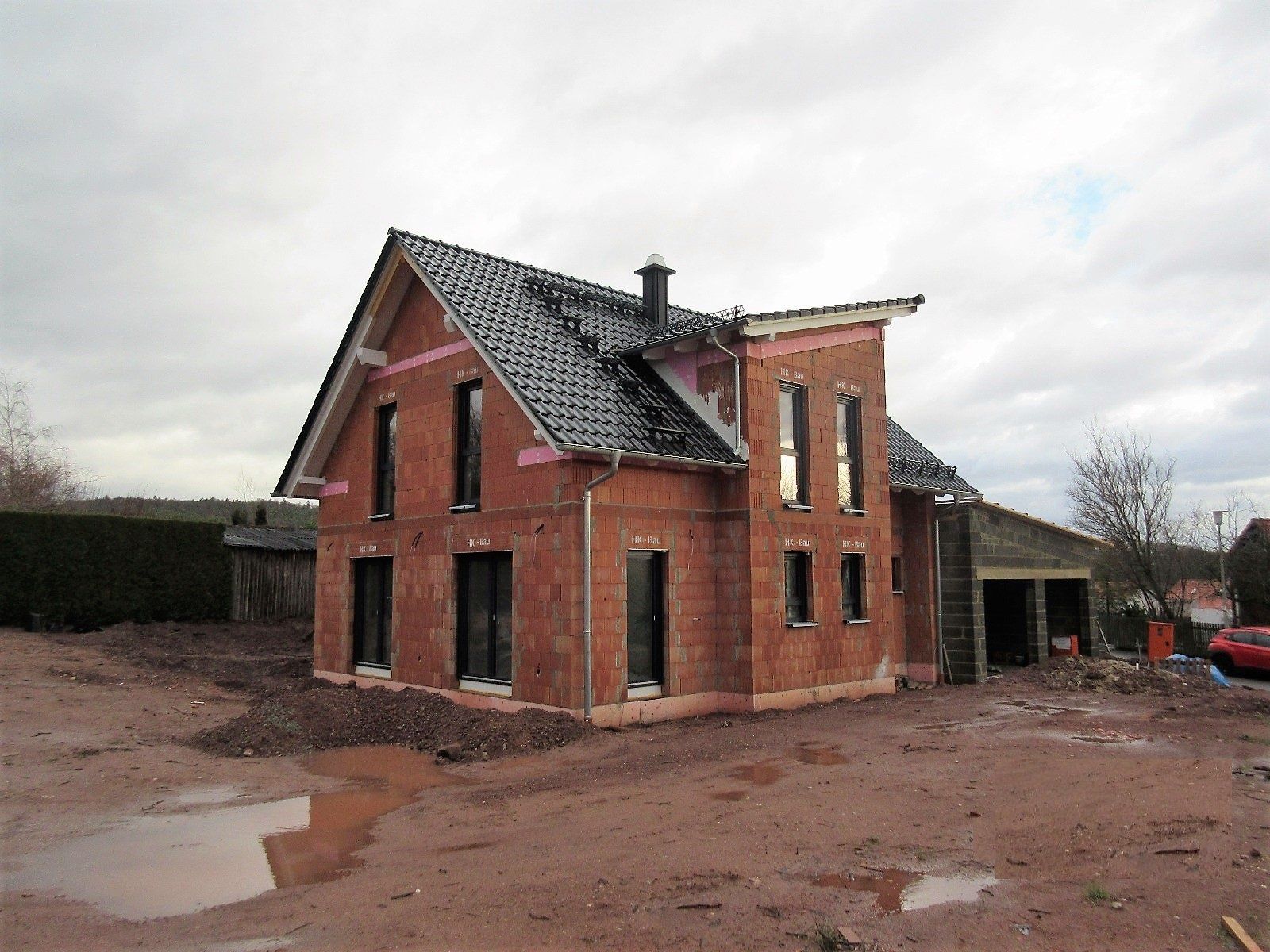 Einfamilienhaus ohne Keller Rohbau mit Erker