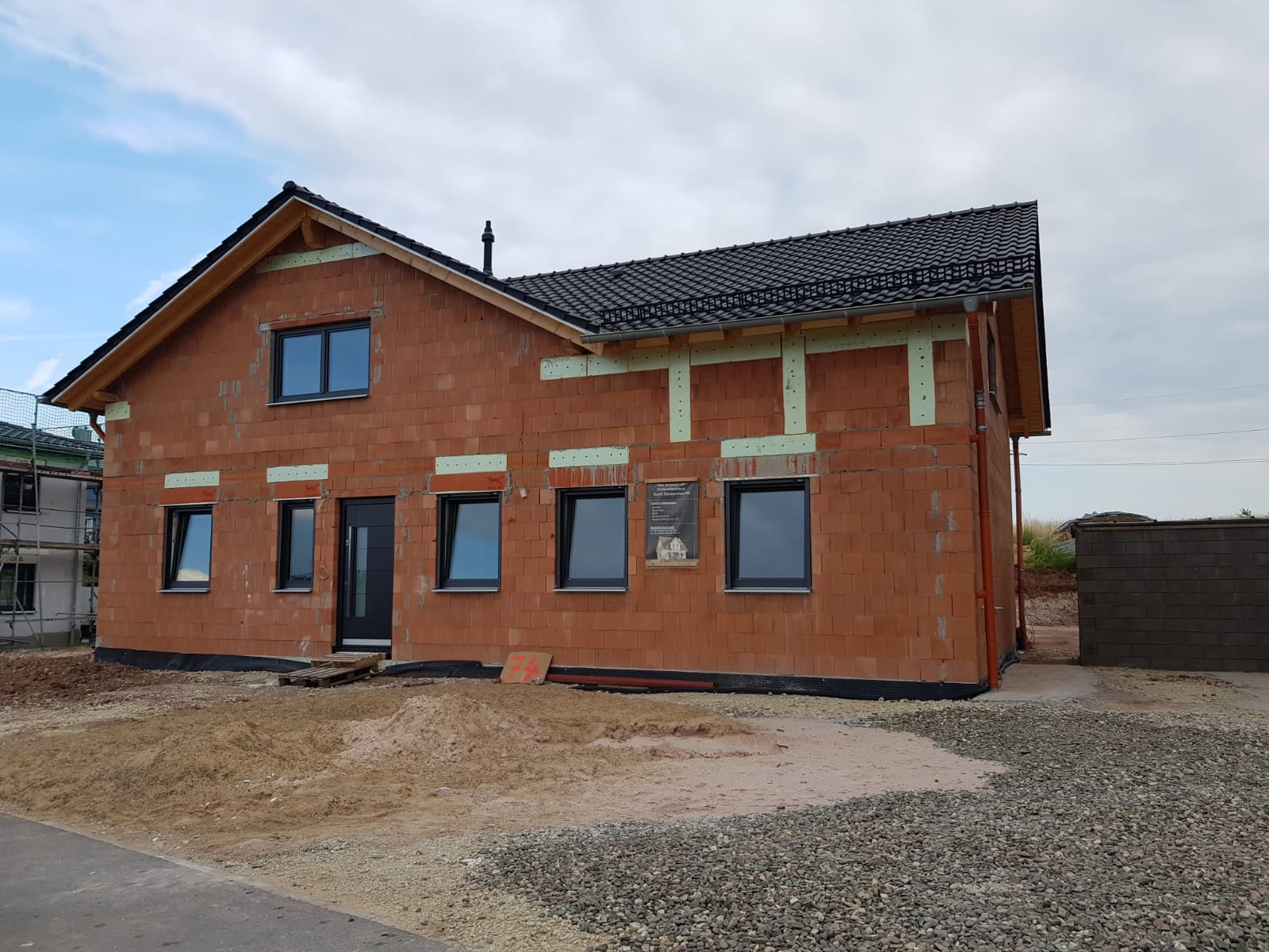 Einfamilienhaus ohne Keller Rohbau