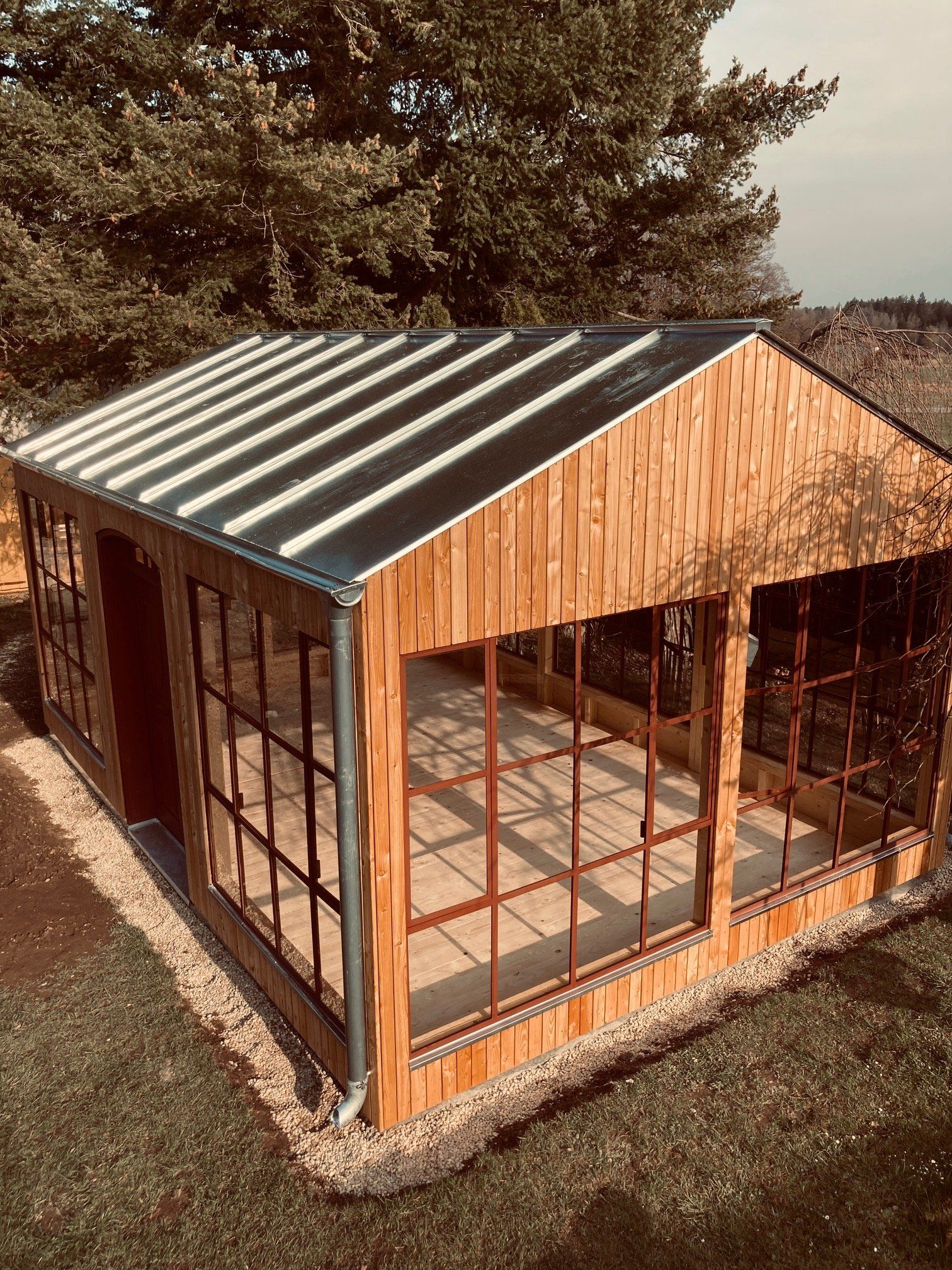 Architektonische Orangerie aus Holz, Stahl und Glas bei Bad Aibling