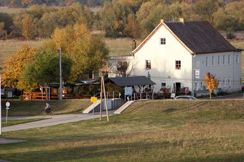 Gaststätte Fährhaus Gruna