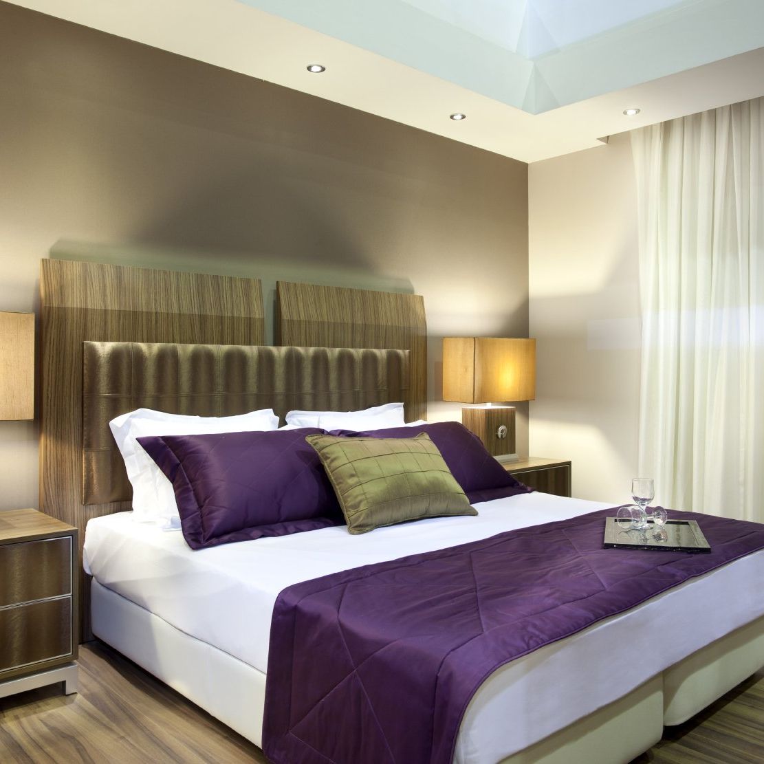 Hotel bedroom