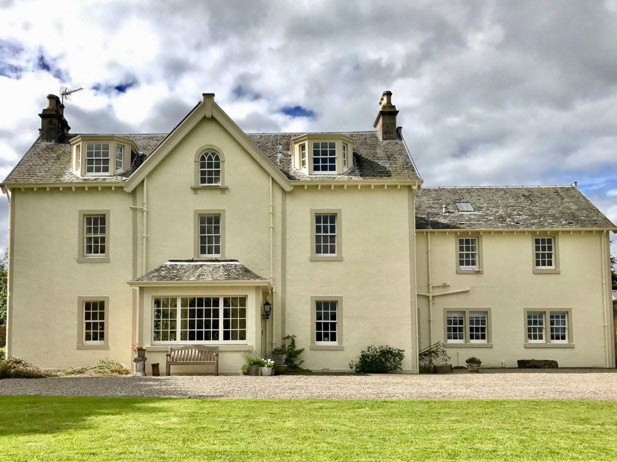 Elevate Your Home's Exterior with These Expert Painting Tips