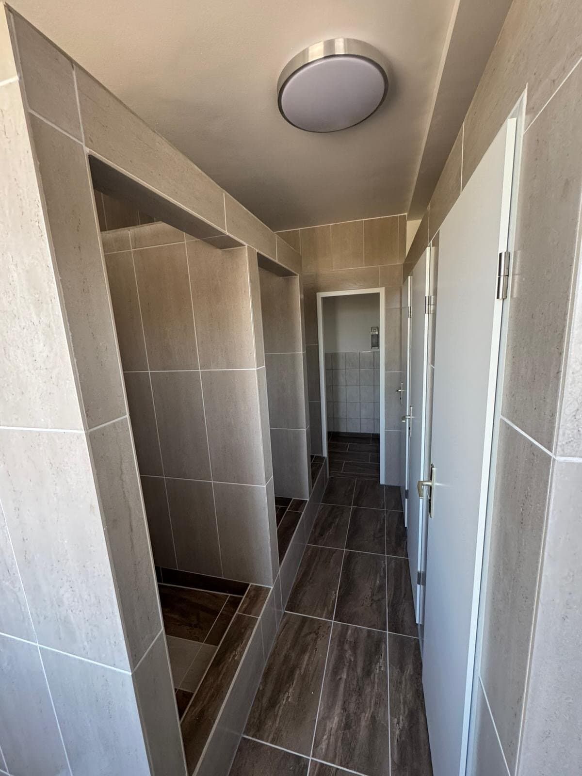 Sanitärraum - Duschen