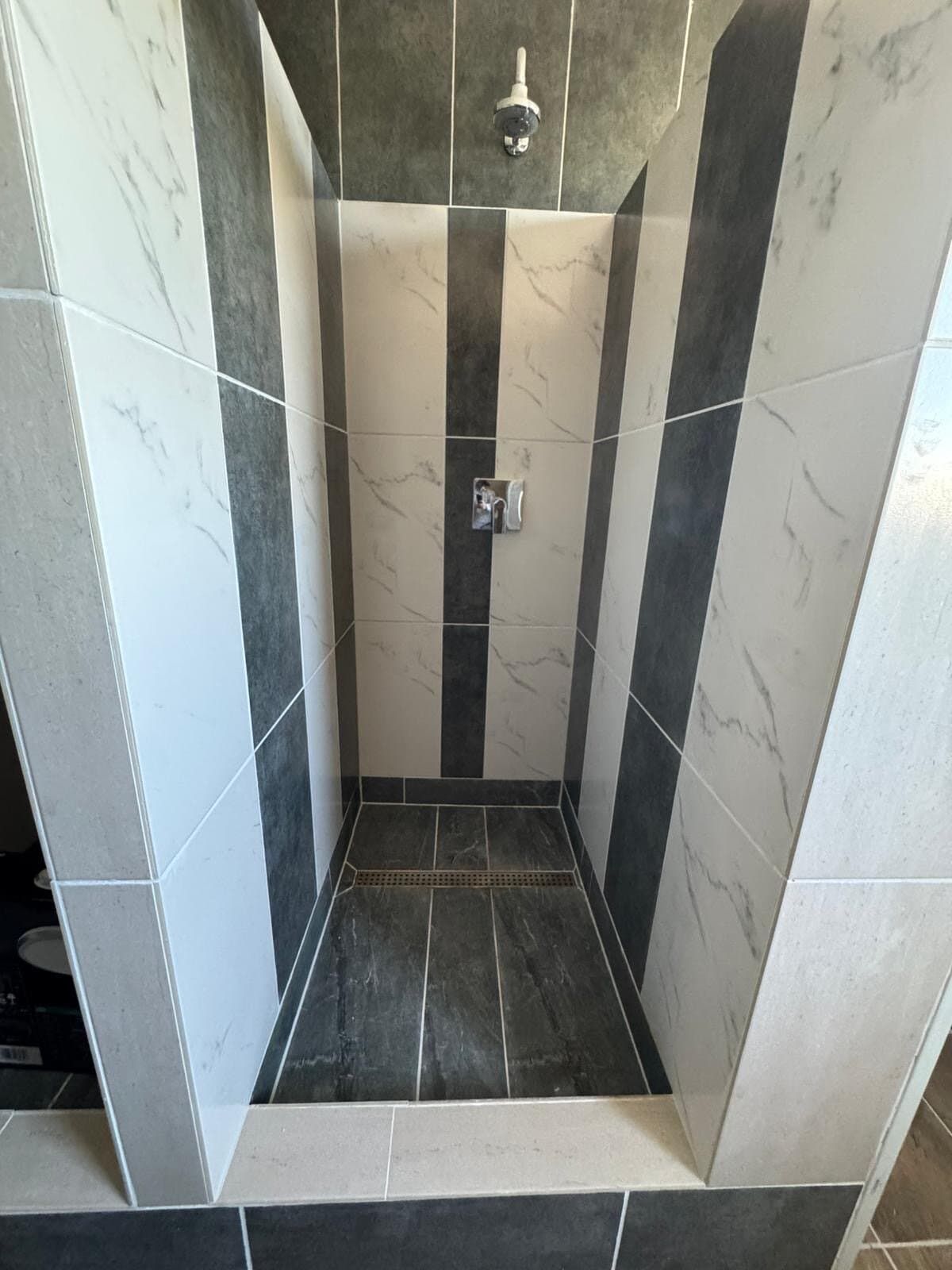 Sanitärbereich - Duschkabinen