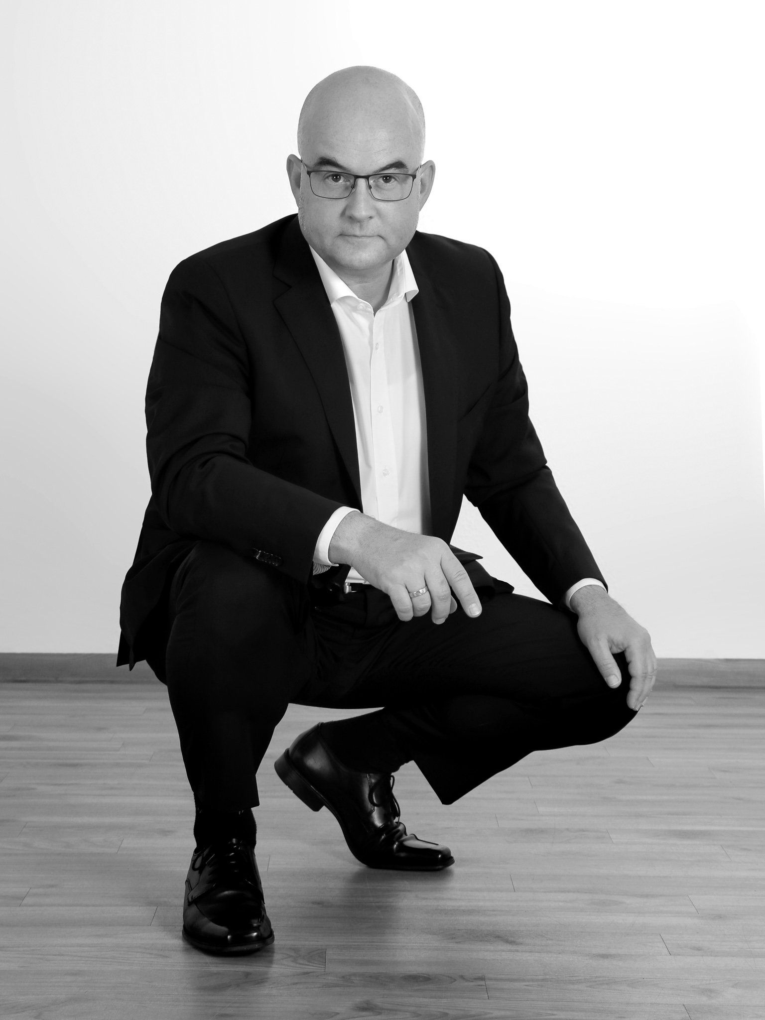 Michael E. Glaninger - GlanINGer-art2runbusiness Michael E. Glaninger - GlanINGer-art2runbusiness