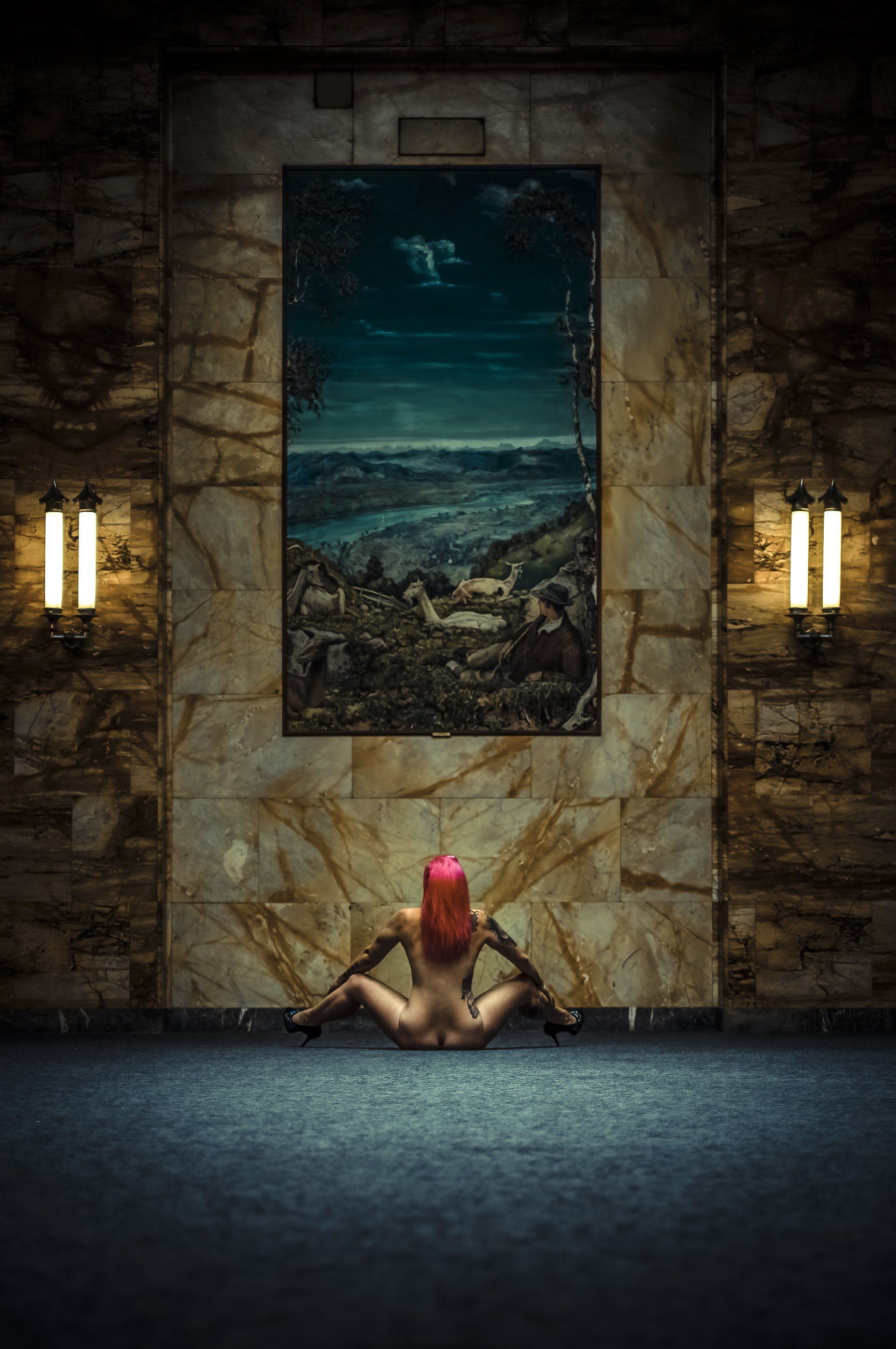 DarkArt Fine Art Nude Fotografie im Marmorsaal – The Art of Dark