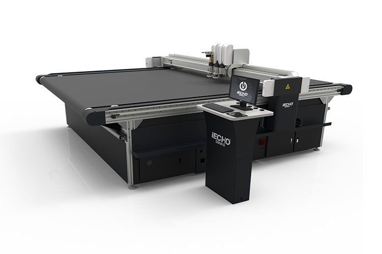 iECHO TK3S Flachbettcutter für die Weiterverarbeitung von Platten Direktdrucken iECHO TK3S Flachbettplotter