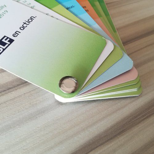 Mémo nuancier incollable carton recyclable personnalisé