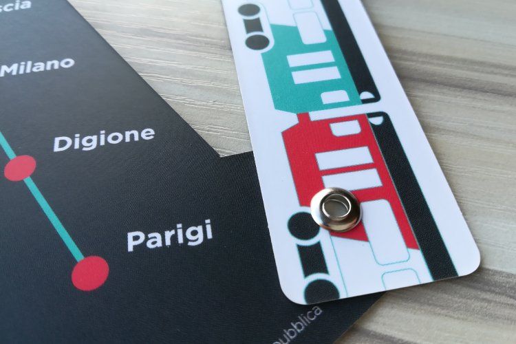 Mémo nuancier incollable carton recyclable personnalisé