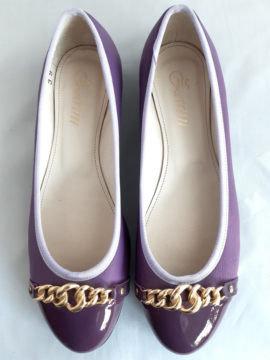 individuelle Ballerinas aus lila Hirschleder