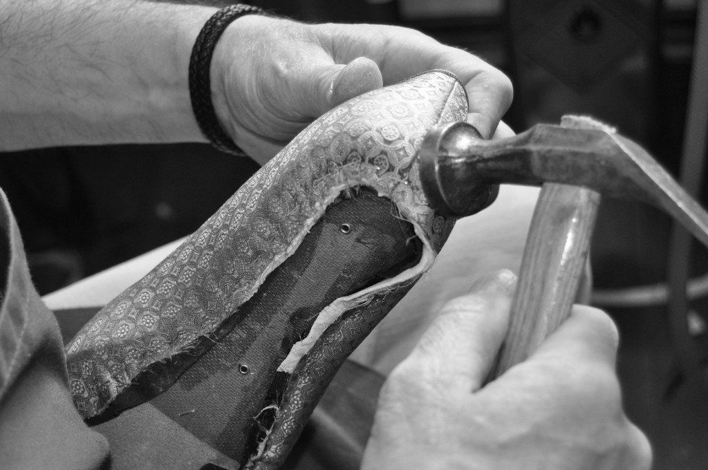 klopfen der Fersenpartie