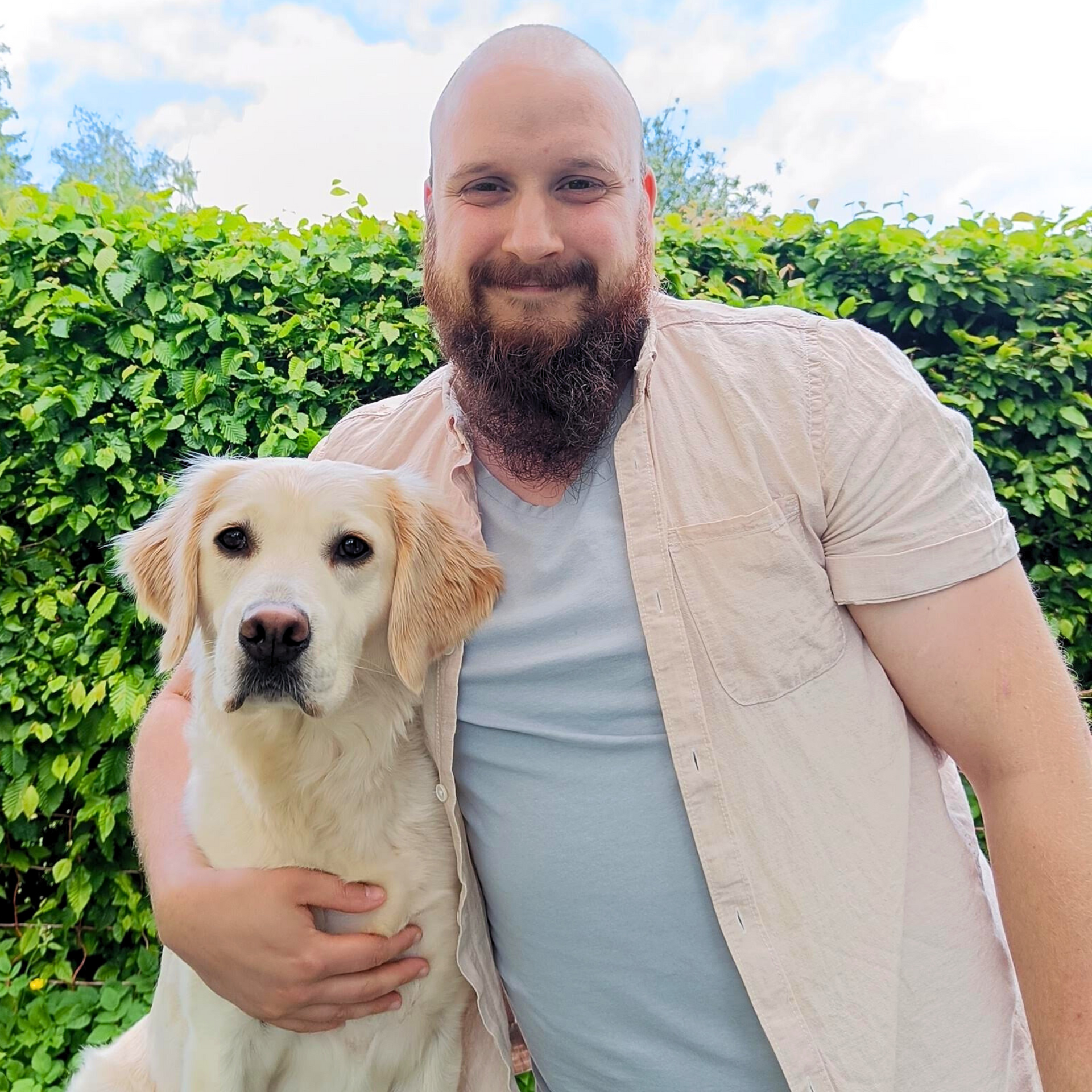 Das ist der Hundefriseur Francois mit seiner Hündin Susi