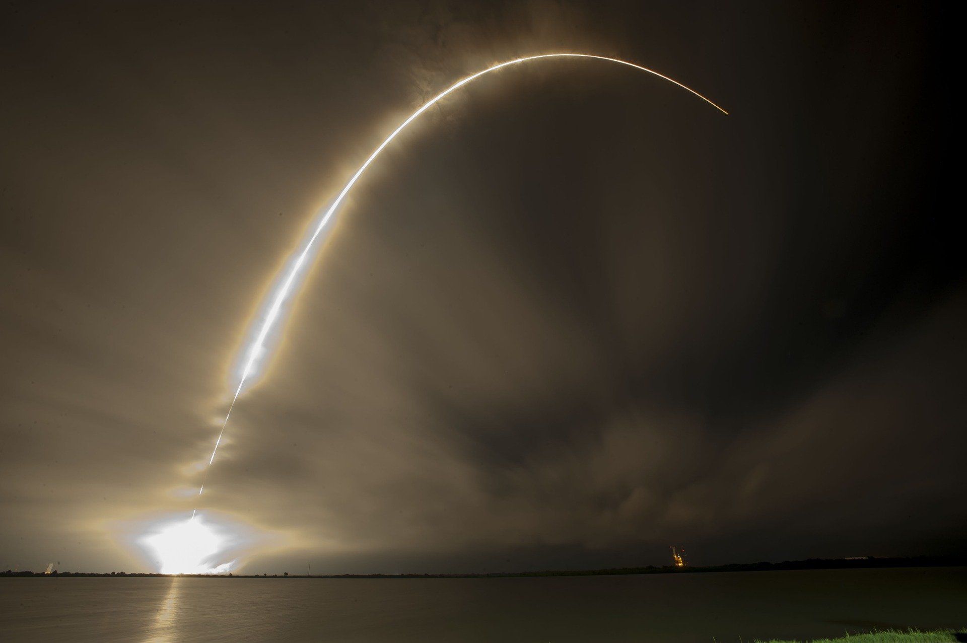 Bild von SpaceX-Imagery auf Pixabay Bild von SpaceX-Imagery auf Pixabay
