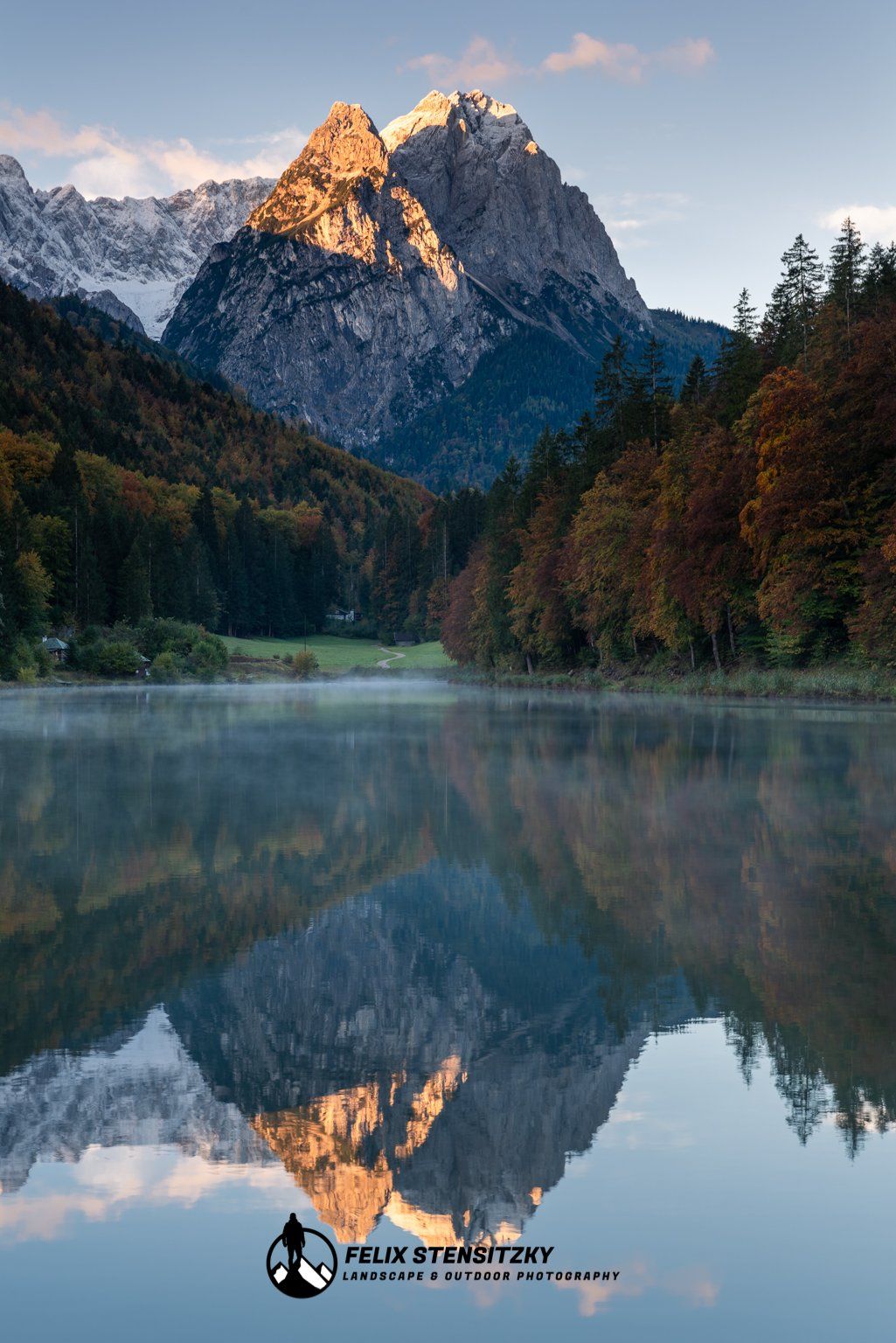 Spiegelung des Waxenstein in Garmisch Partenkirchen
